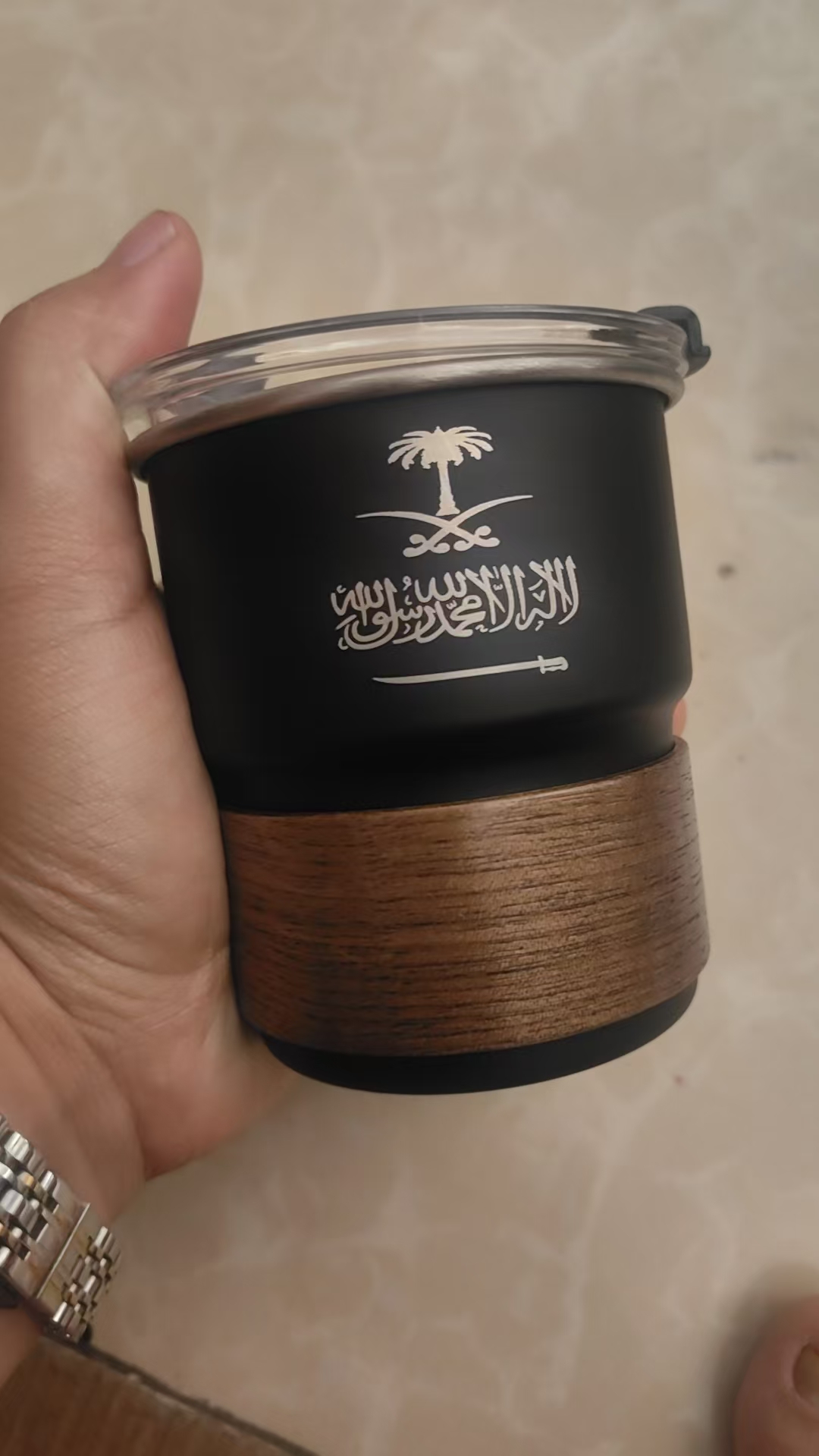 Custom Saudi Arabia Flag Logo  – Coffee Equipment Logo Bewertung und Preis